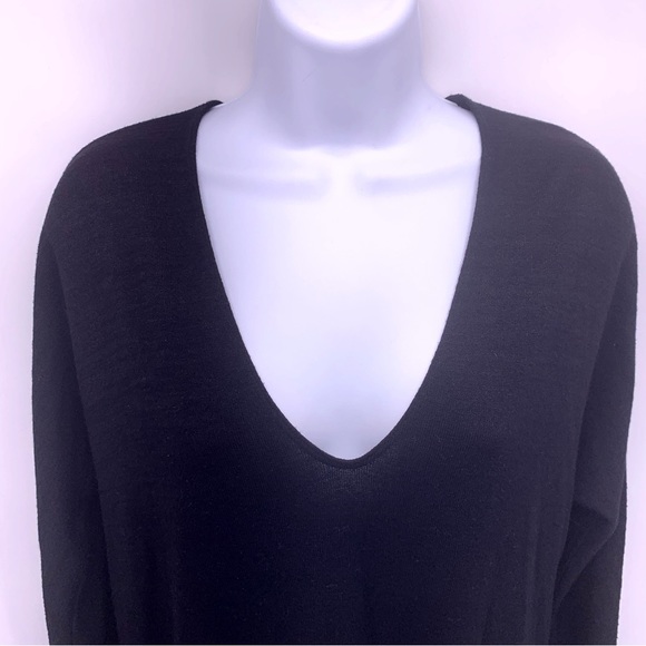 Aritzia Wilfred Free Black Sweater Top Size XS - Picture 2 of 7